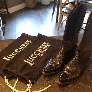 Lucchese Women’s Crocodile Boots size 9. Excellent shape! Barely used!